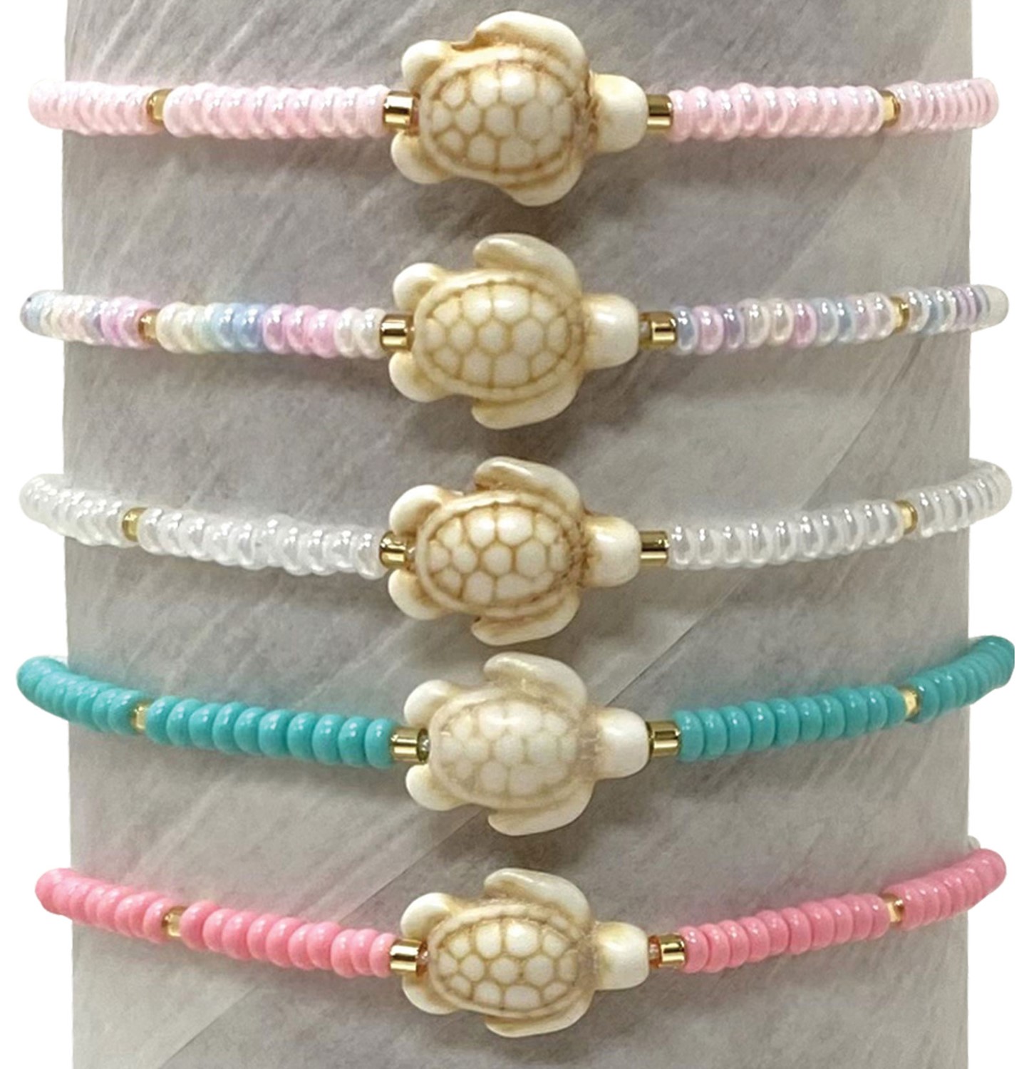 Smooth Bead With Mini Howlite Turtle Pendant Slide Knot Bracelet Assorted BR0966