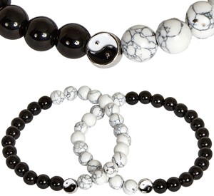 Black & White Bead With Ying-Yang Pendant Stretch Bracelet