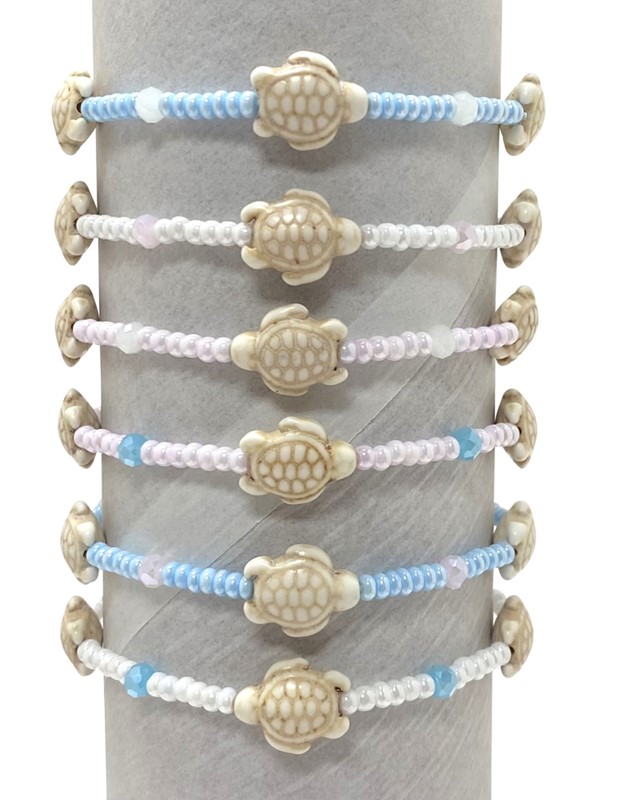 Adjustable 3 Howlite Turtle with Seed Bead Bracelet BR0971